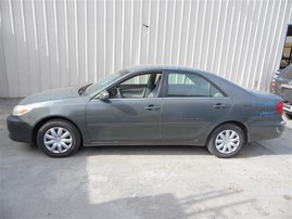 2002 TOYOTA CAMRY LE GRAY 2.4 AT Z19808